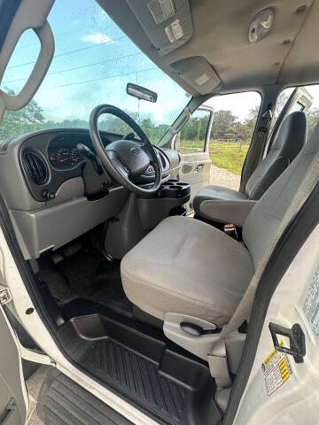 2006 Ford E-Series E-150 XL