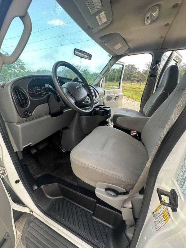 2006 Ford E-Series E-150 XL