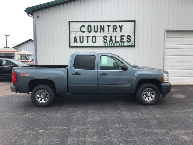 2011 Chevrolet Silverado 1500 for sale at COUNTRY AUTO SALES LLC in Greenville OH