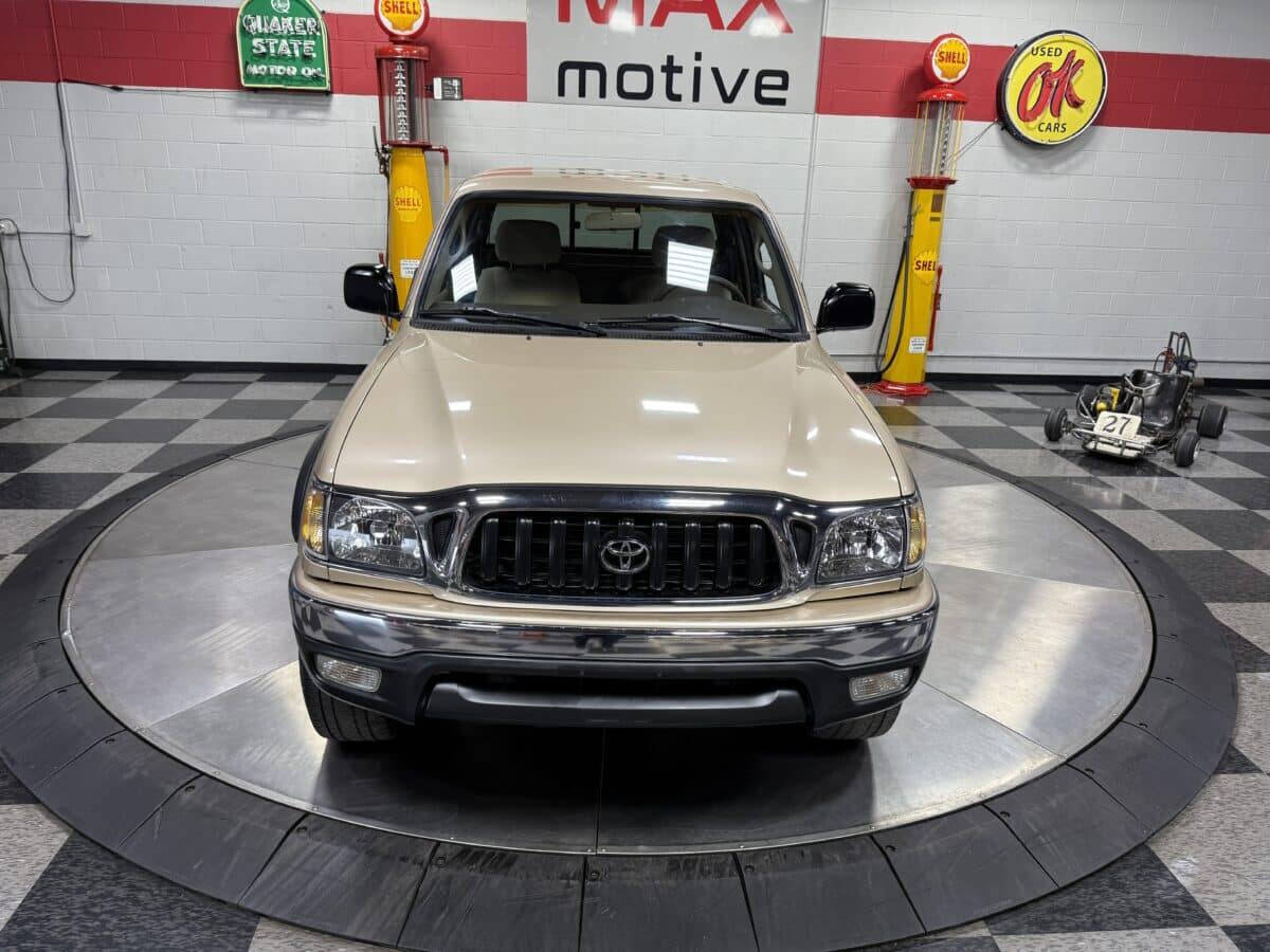 2002 Toyota Tacoma 5