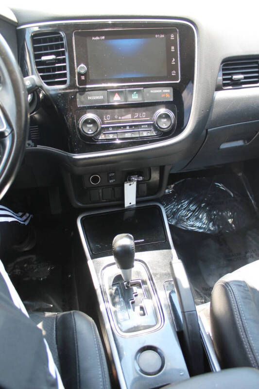 2017 Mitsubishi Outlander