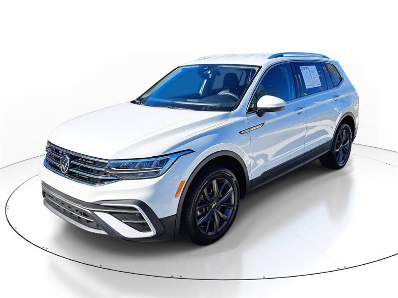 2022 Volkswagen Tiguan SE