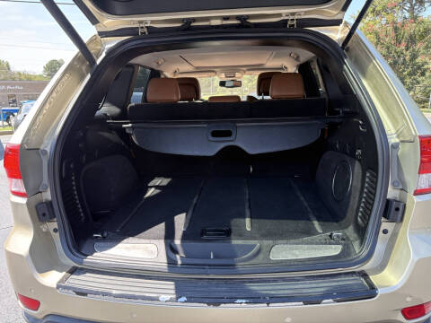 2011 Jeep Grand Cherokee Overland Summit