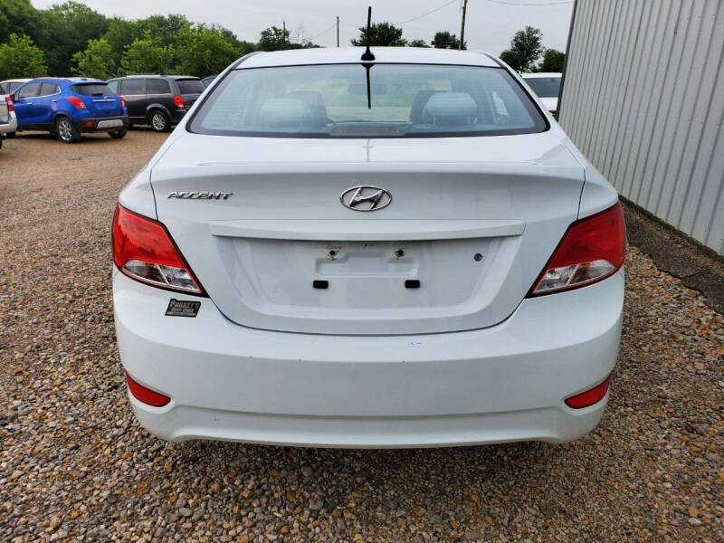 2017 Hyundai Accent SE