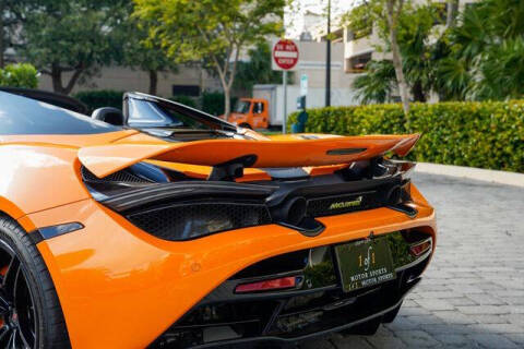 2020 McLaren 720S Spider Luxury