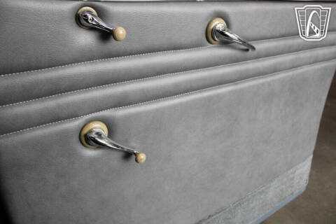 1947 Ford Super Deluxe