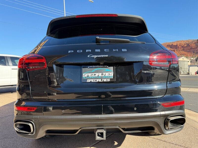 2018 Porsche Cayenne Platinum Edition