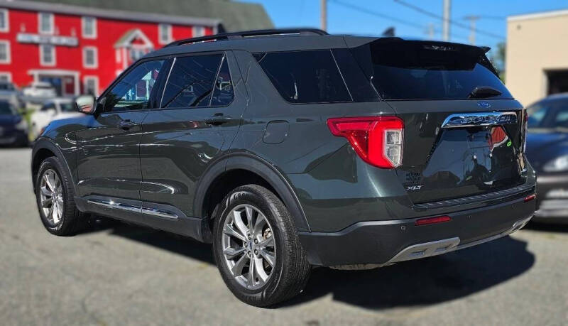2022 Ford Explorer XLT