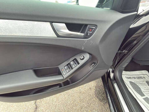 2010 Audi A4 2.0T quattro Premium Plus