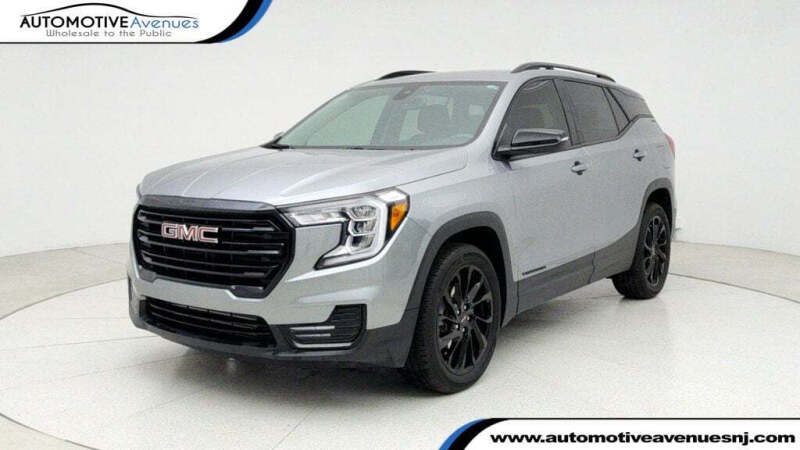 2023 GMC Terrain SLE