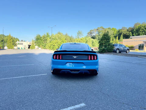 2017 Ford Mustang EcoBoost Premium