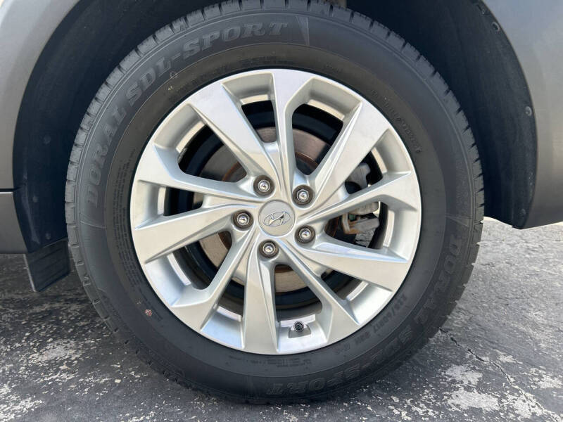 2019 Hyundai Tucson SE