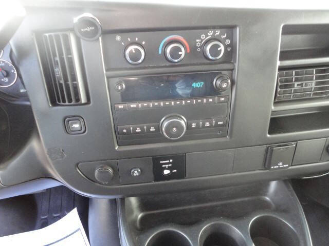 2015 GMC Savana 2500