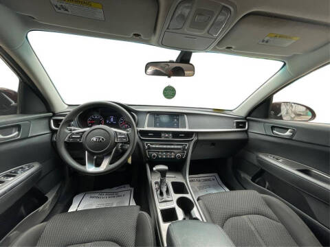2019 Kia Optima LX