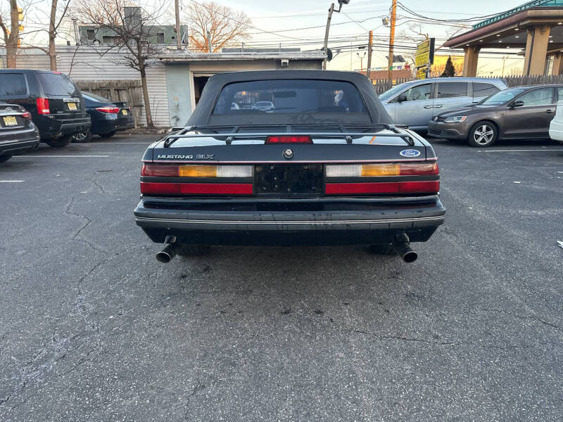 1983 Ford Mustang GLX