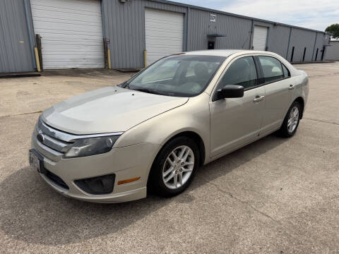 2010 Ford Fusion S