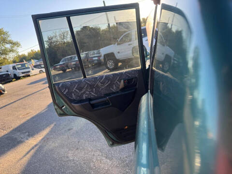 1998 Mitsubishi Pajero