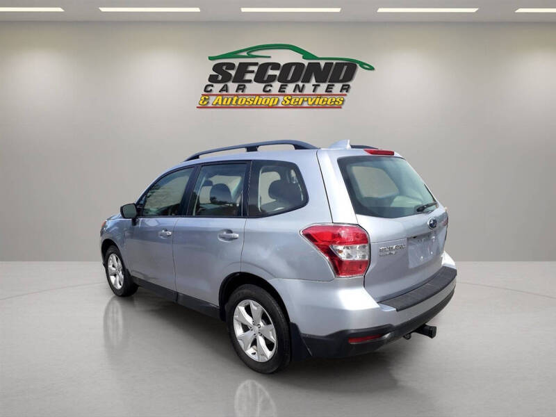 2016 Subaru Forester 2.5i