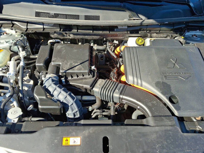 2023 Mitsubishi Outlander PHEV