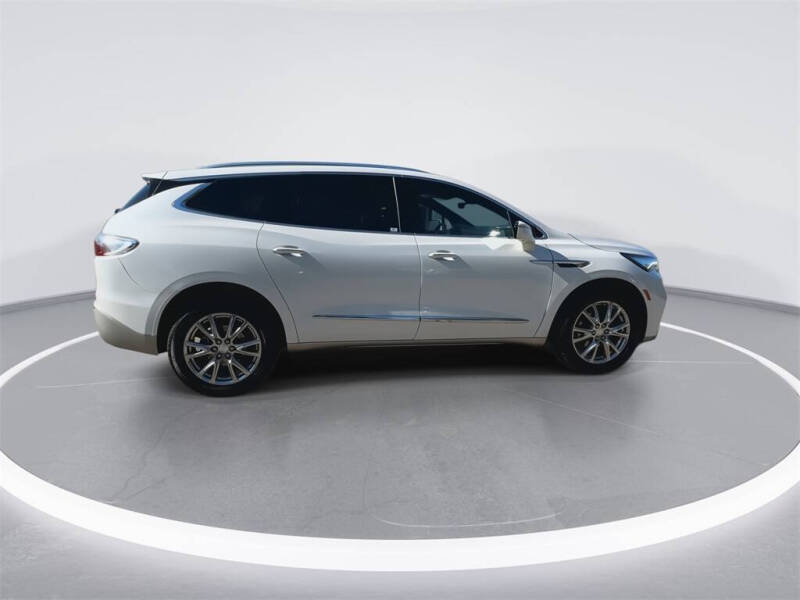 2022 Buick Enclave Premium