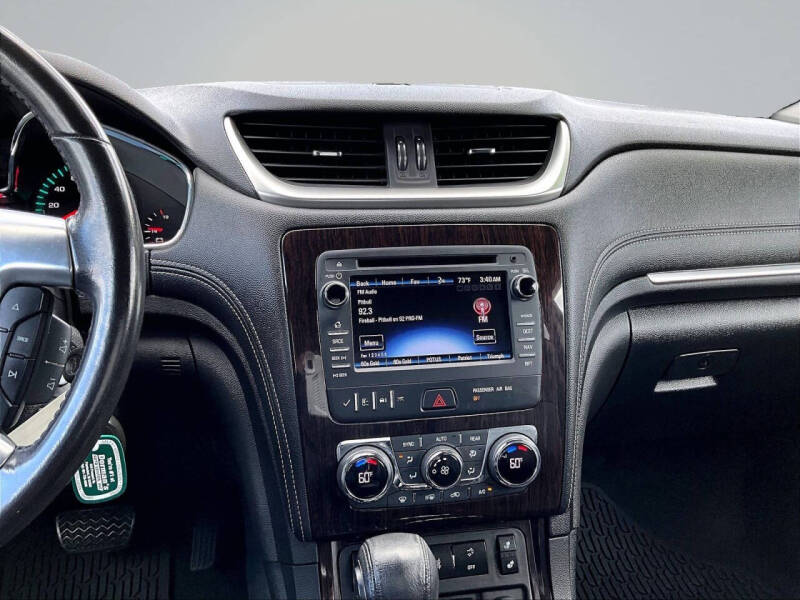 2017 Chevrolet Traverse LT
