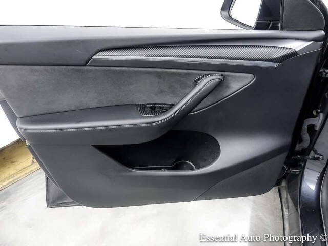 2024 Tesla Model Y Long Range
