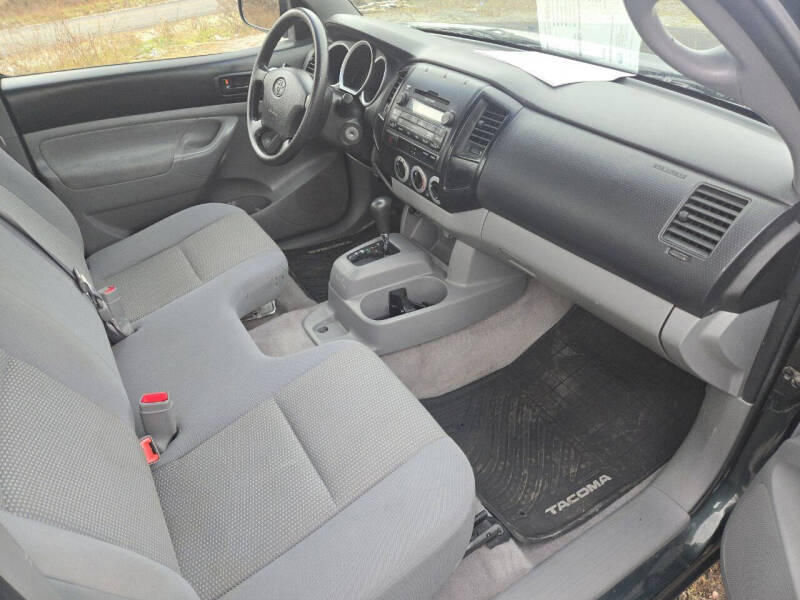 2009 Toyota Tacoma Base photo 19