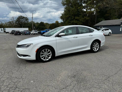 2015 Chrysler 200 for sale at Adairsville Auto Mart in Plainville GA