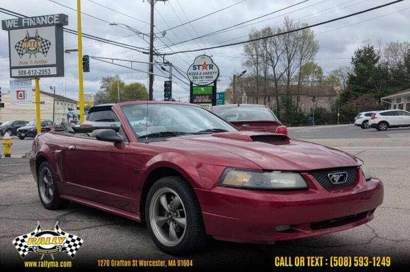 2003 Ford Mustang GT Deluxe