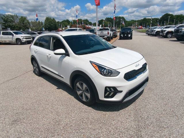 2022 Kia Niro LX