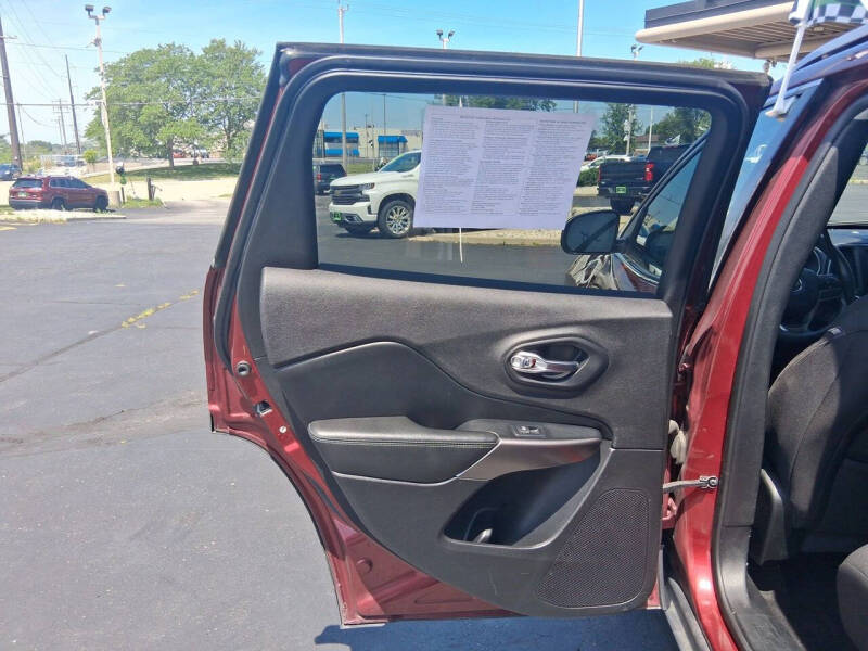 2019 Jeep Cherokee Latitude