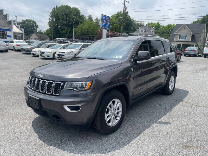 2019 Jeep Grand Cherokee Laredo