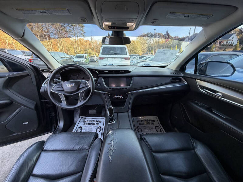 2017 Cadillac XT5 Luxury