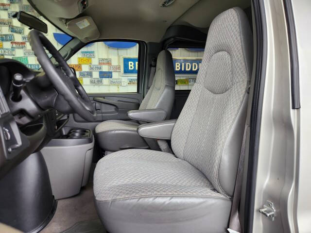 2005 Chevrolet Express 3500