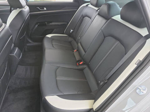 2025 Kia K5