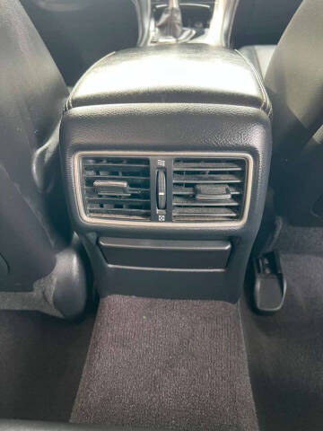 2017 Infiniti Q50 2.0T