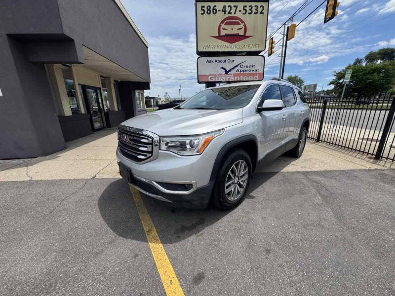 2017 GMC Acadia SLE-2