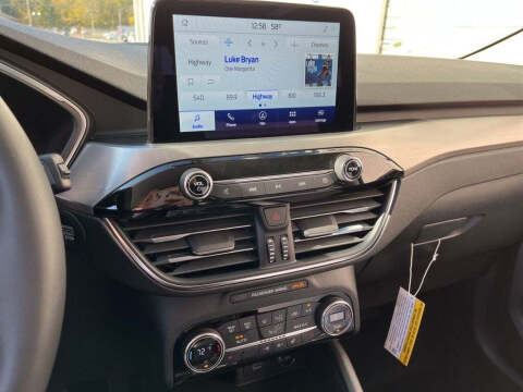 2021 Ford Escape Titanium