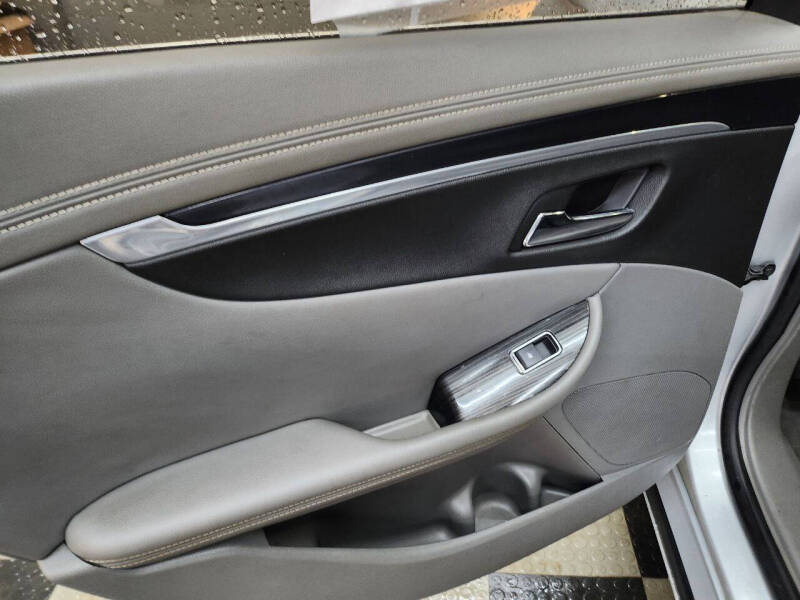 2018 Chevrolet Impala LT