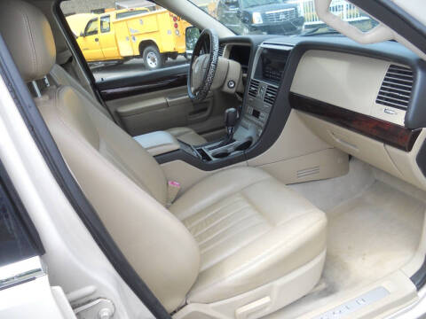 2005 Lincoln Aviator Luxury