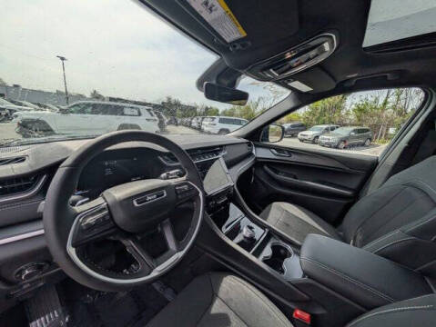 2025 Jeep Grand Cherokee L Laredo X