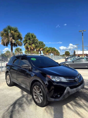 2014 Toyota RAV4 LE