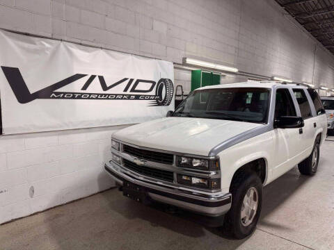 1998 Chevrolet Tahoe for sale at VIVID MOTORWORKS, CORP. in Villa Park IL