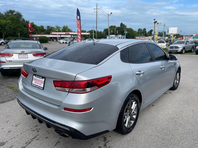 2019 Kia Optima LX