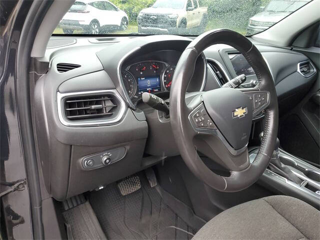 2022 Chevrolet Equinox for sale at Bowman Auto Center in Clarkston, MI