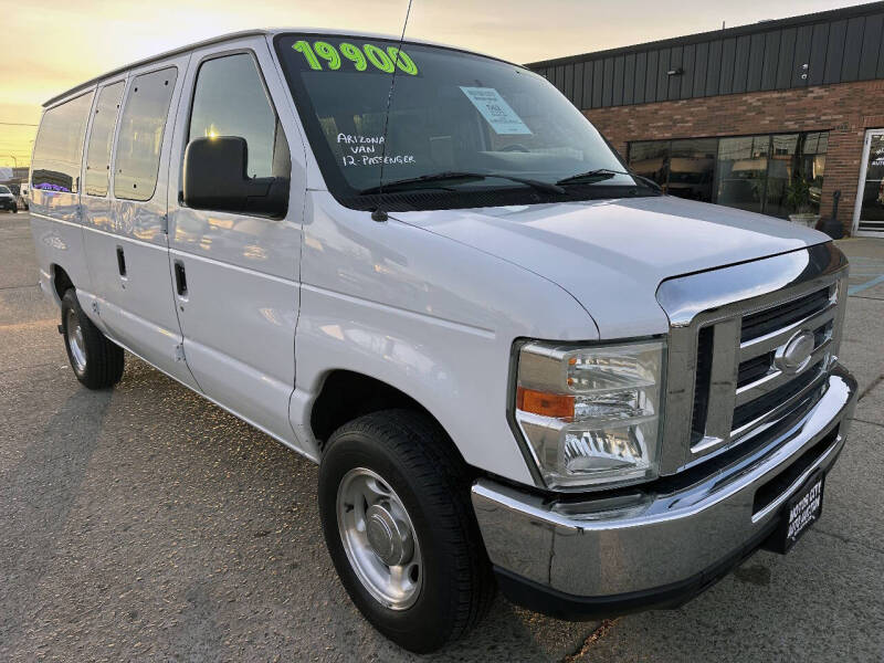 2014 Ford E-Series E-350 SD XL
