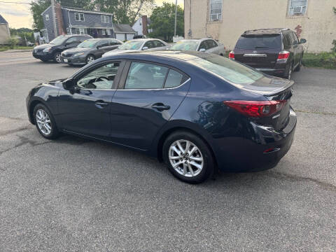 2015 Mazda MAZDA3 i Touring