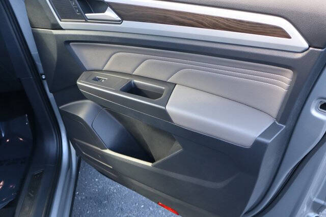 2023 Volkswagen Atlas V6 SE