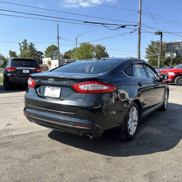 2015 Ford Fusion SE