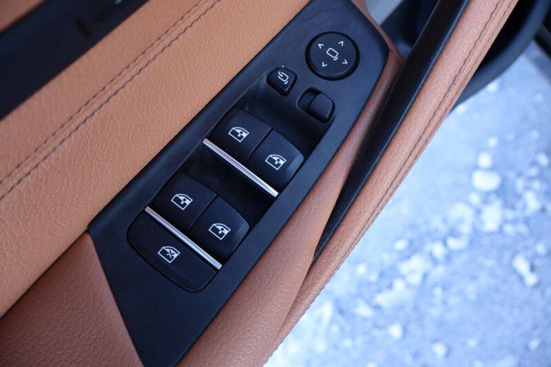 2018 BMW 5 Series 530i